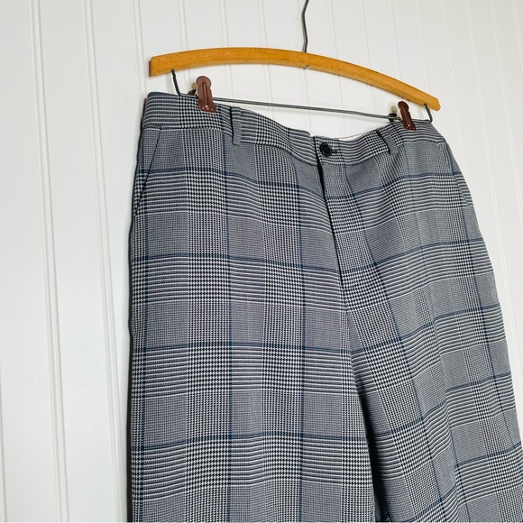 Club Monaco Houndstooth Windowpane Borrem Pant - Picture 4 of 7